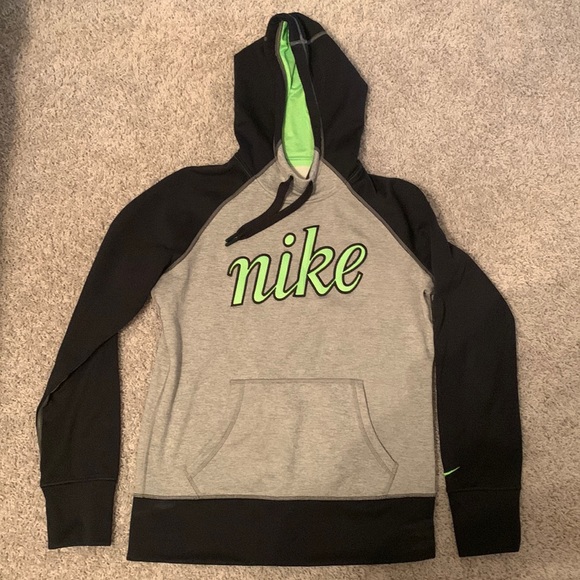 Nike Tops - Nike Hoodie